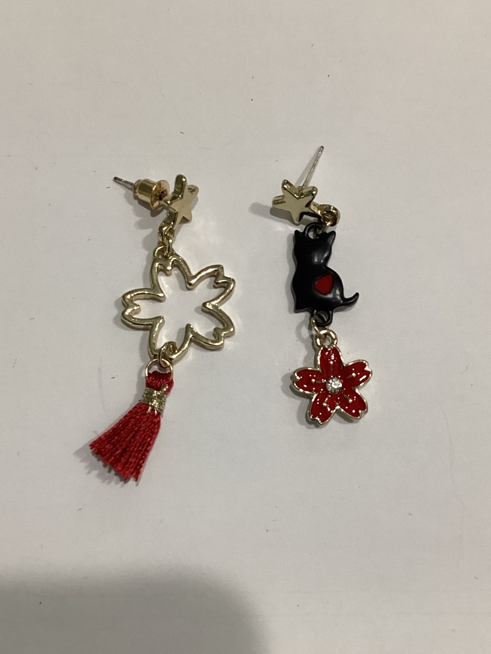 Fashion Jewelry Asymmetrical‎ Red Flower & Cat Dangle Earrings